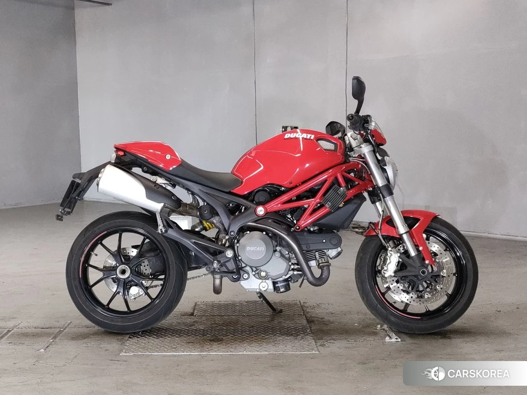 Проданный Ducati MONSTER 796 2013 из Японии