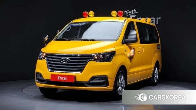 Hyundai The New Grand Starex 2021 Желтый из Кореи