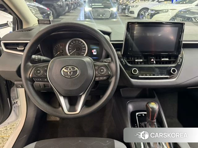 Toyota Corolla 2021 Белый из Китая