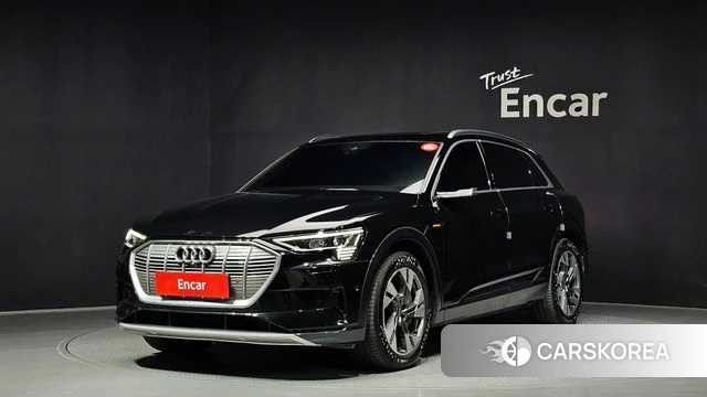 Audi e-Tron 2021 Черный из Кореи
