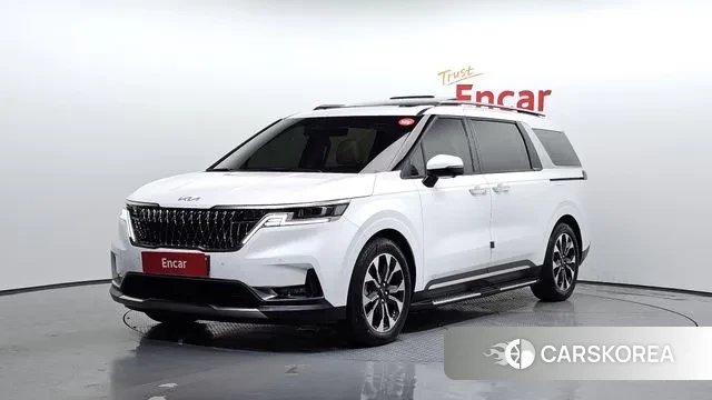 Kia Carnival 4th generation 2023 Белый из Кореи