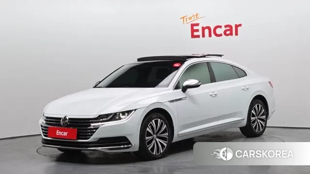 Volkswagen Arteon 2019 Белый из Кореи