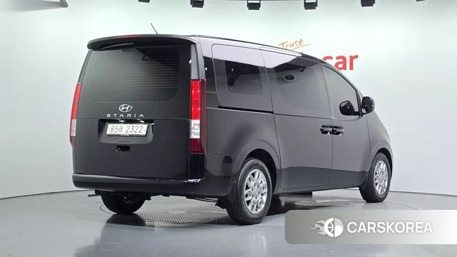 Hyundai Staria 2021 Черный из Кореи