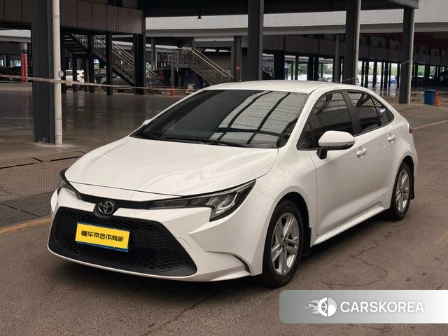 Toyota Lei Ling 2022 Белый из Китая