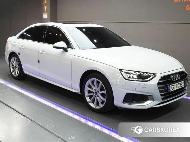 Audi A4 (B9) 2023 Белый из Кореи