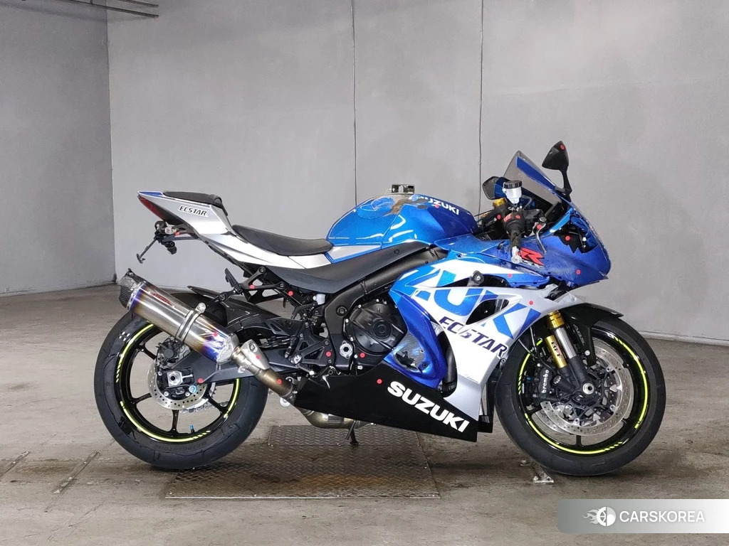 Проданный Suzuki GSX-R1000R 2022 из Японии, фото 2