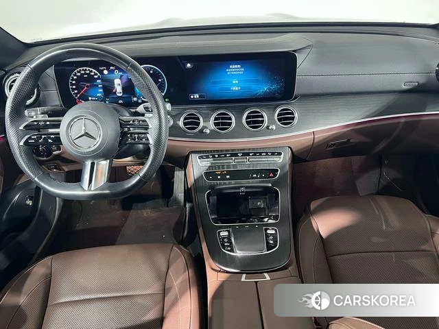 Mercedes-Benz E-class 2023 Черный из Китая