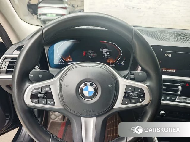 BMW 3 series 2021 Черный из Китая