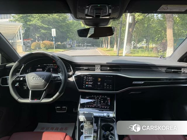 Audi S7 2021 Черный из Китая
