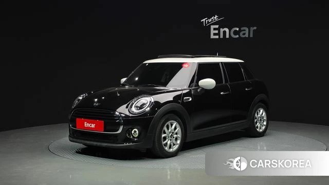 Mini Cooper 2020 Черный из Кореи