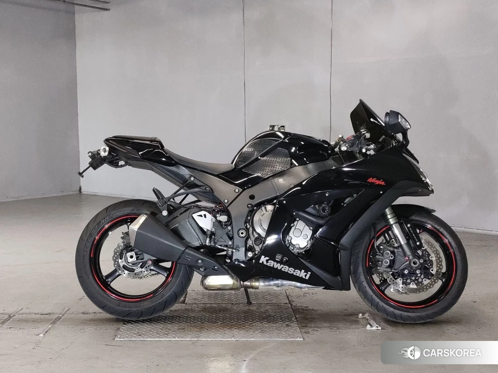 Проданный Kawasaki ZX-10R NINJA 2012 из Японии, фото 2