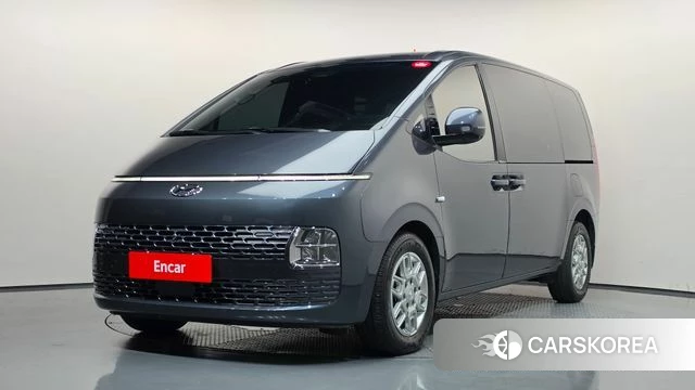 Hyundai Staria 2023 Черный из Кореи