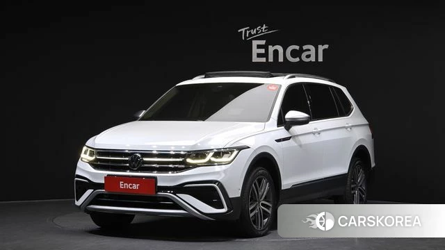 Volkswagen Tiguan Allspace 2023 Белый из Кореи