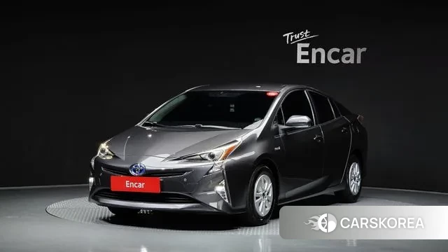 Toyota Prius 4th Generation 2018 Серый из Кореи