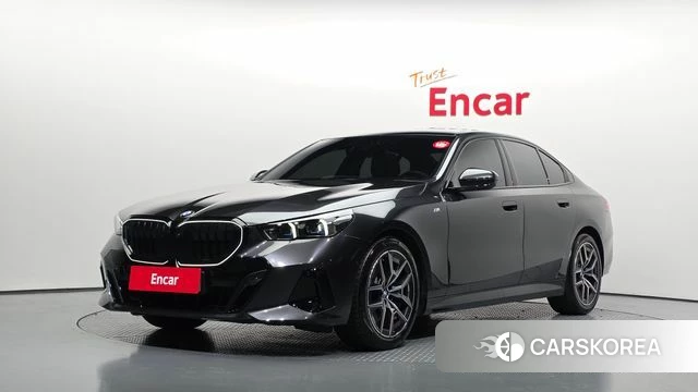 BMW 5 Series (G60) 2025 Серый из Кореи