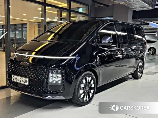 Hyundai Staria 2024 Черный из Кореи