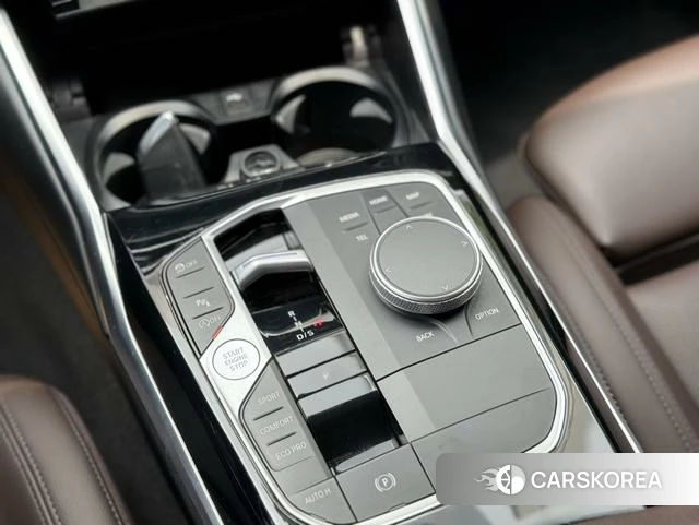 BMW 3 series 2024 Черный из Китая