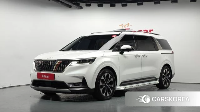 Kia Carnival 4th generation 2023 Белый из Кореи