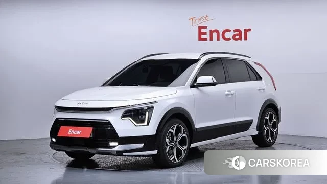 Kia Di Ol Nu Niro 2022 Белый из Кореи