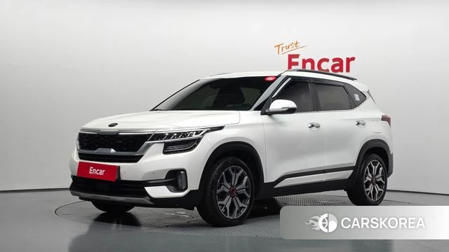 Kia Seltos 2021 Белый из Кореи