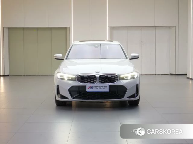 BMW 3 series 2024 Белый из Китая