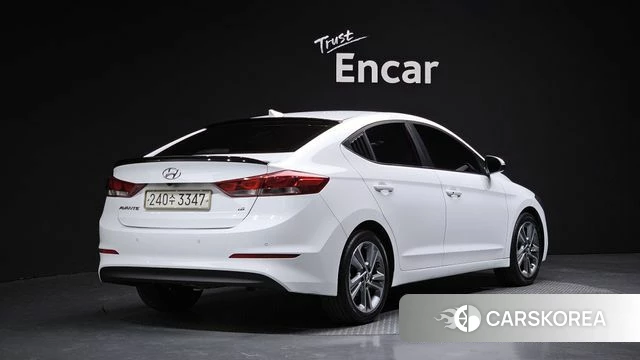 Hyundai Avante AD 2018 Белый из Кореи