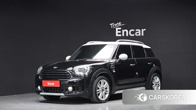 Mini Cooper Countryman 2019 Черный из Кореи