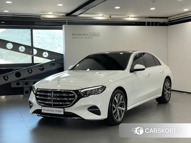 Mercedes-Benz E-Class W214 2024 Белый из Кореи