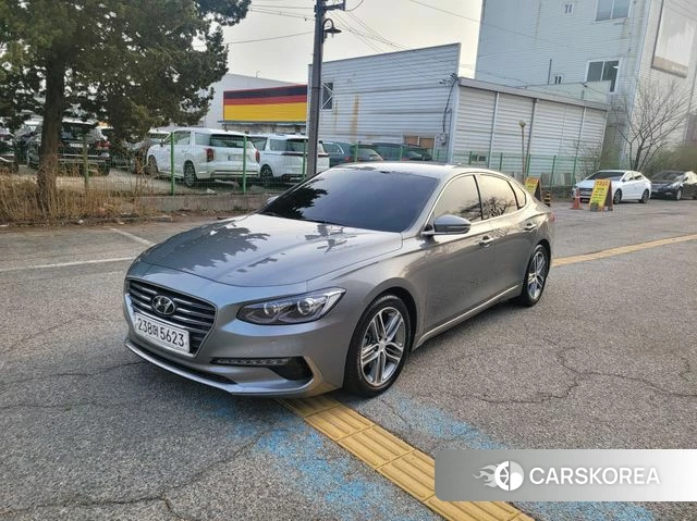 Hyundai Grandeur IG 2018 Серебристо-серый из Кореи