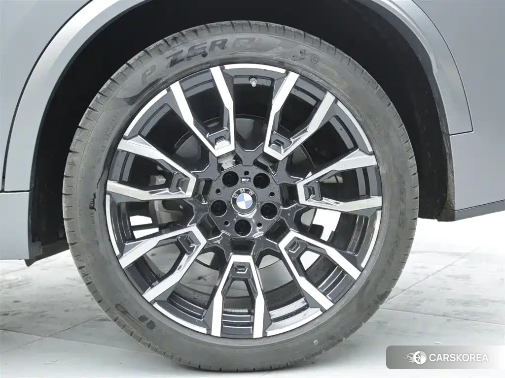 BMW X5 2024 Silver/gray из Китая