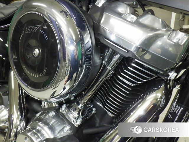 Engine photo