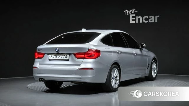 BMW 3 Series GT (F34) 2018 Серебряный из Кореи