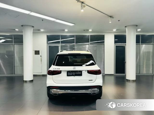 Mercedes-Benz GLB 2022 Белый из Китая