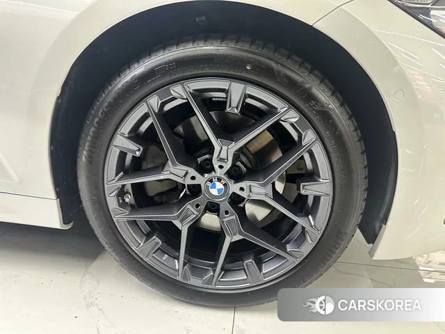 BMW 3 series 2025 Белый из Китая