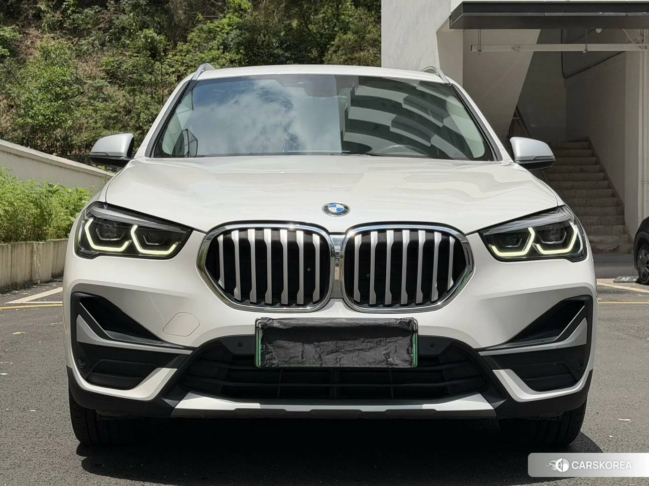 BMW X1 PHEV 2020 Белый из Китая
