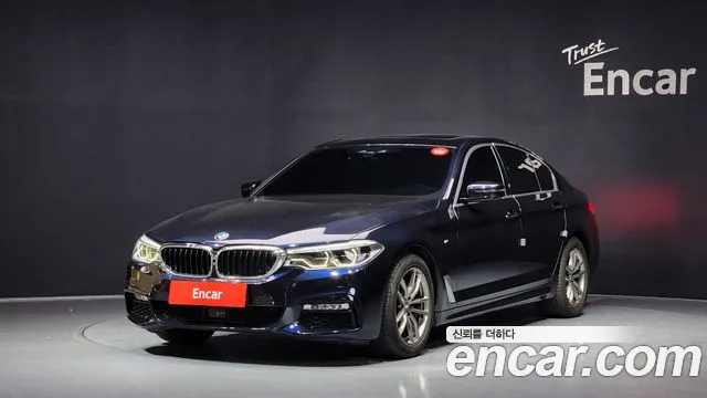 BMW 5 Series (G30) 2018 Черный из Кореи