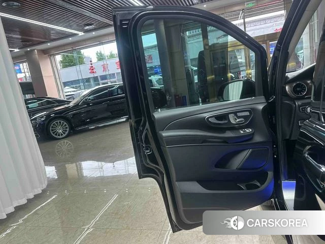 Mercedes-Benz V-class 2021 Черный из Китая