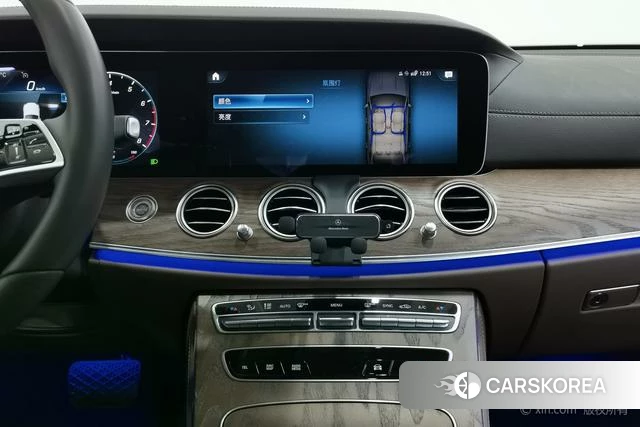 Mercedes-Benz E-class 2022 Черный из Китая