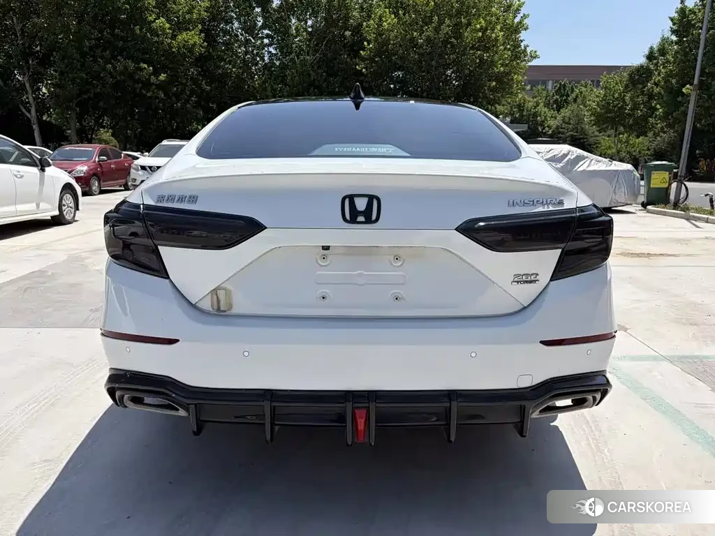 Honda Inspire 2022 Белый из Китая