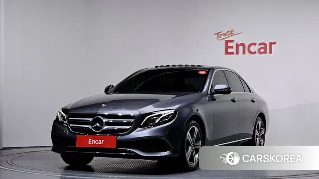Mercedes-Benz E-Class W213 2018 Серый из Кореи