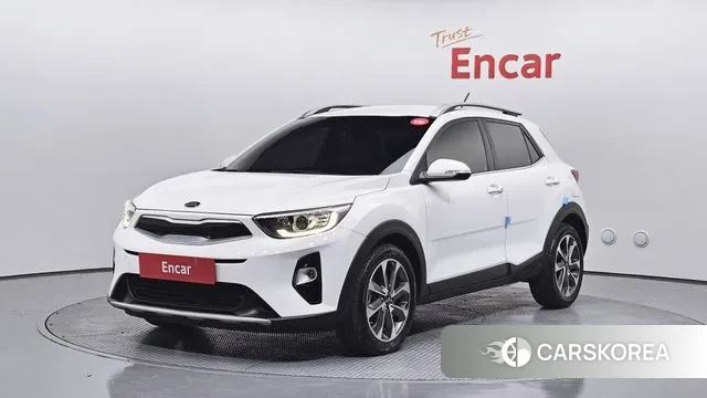 Kia Stonic 2018 Белый из Кореи