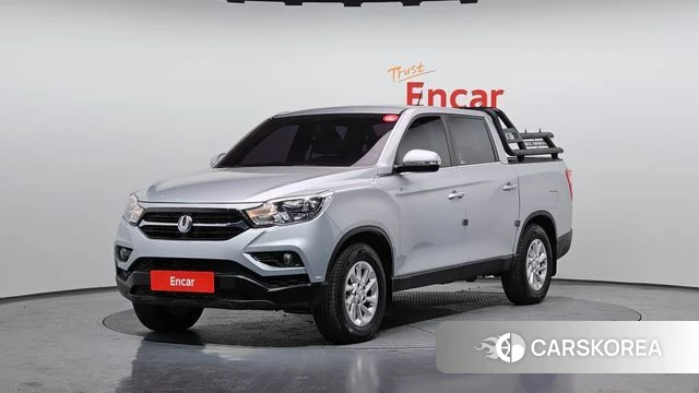 Ssangyong Rexton Sports 2021 Серебристо-серый из Кореи
