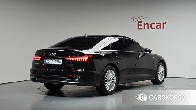 Audi A6 (C8) 2020 Черный из Кореи