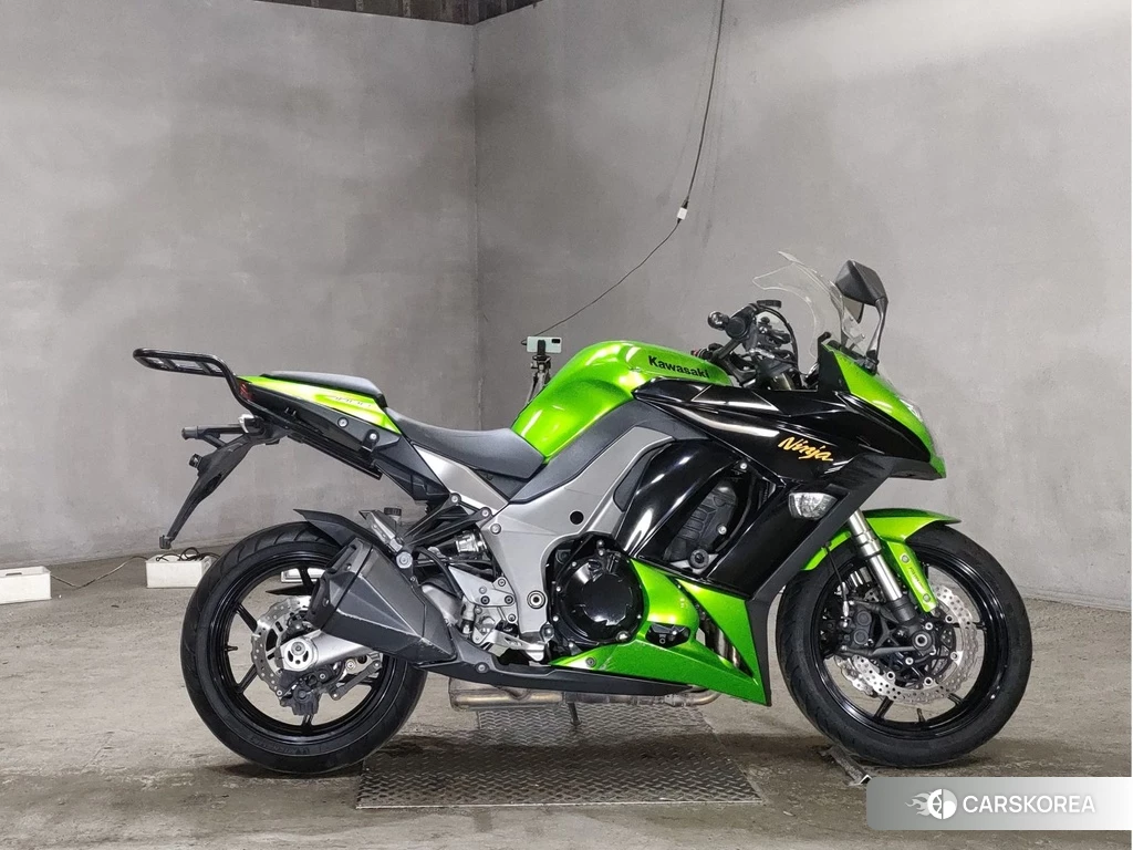 Проданный Kawasaki NINJA 1000 2011 из Японии