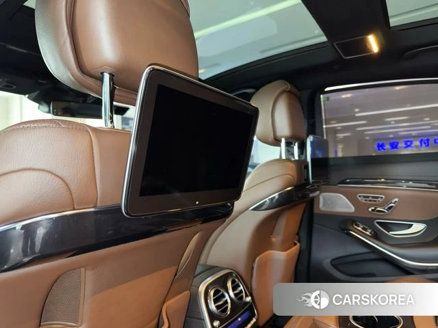 Mercedes-Benz S-class 2018 Черный из Китая