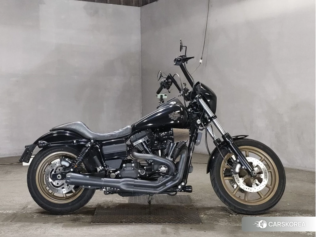 Проданный Harley-Davidson Dyna Low Rider FXDLS1800 2017 из Японии