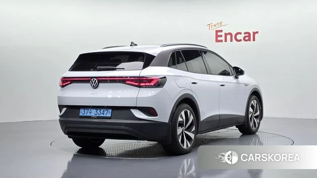 Volkswagen ID.4 2023 Белый из Кореи