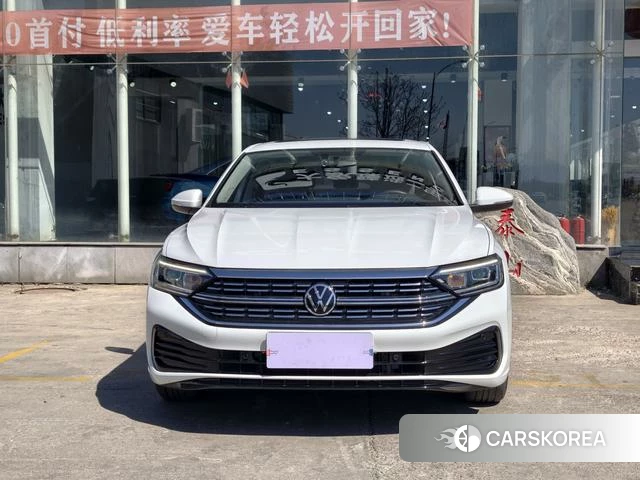 Volkswagen Sagitar 2022 Белый из Китая
