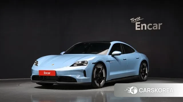 Porsche Taycan 2024 Небесно-голубой из Кореи