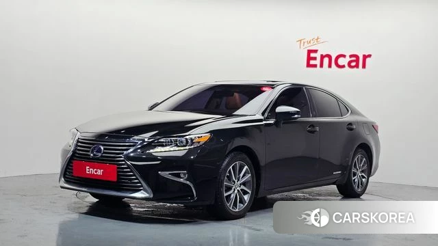 Lexus New ES300h 2018 Черный из Кореи